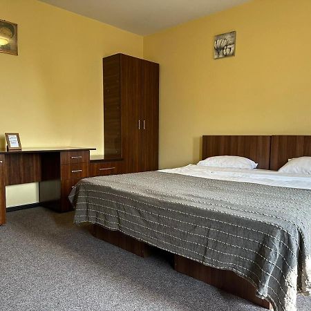 La O Barfa Apartman Ploieşti Kültér fotó