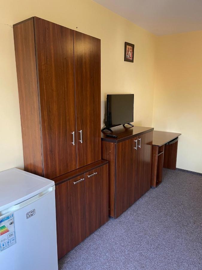 La O Barfa Apartman Ploieşti Kültér fotó